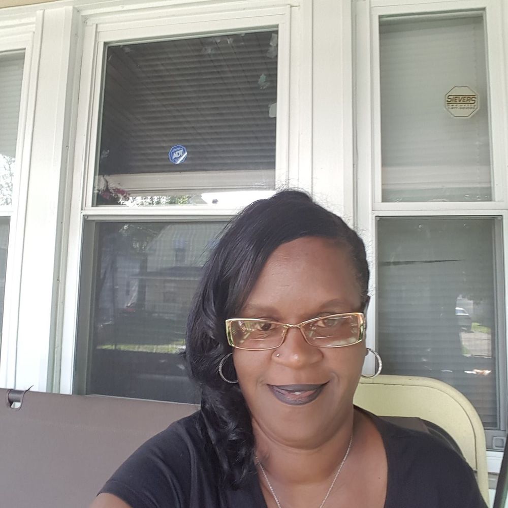 Meet your Posher, Terri